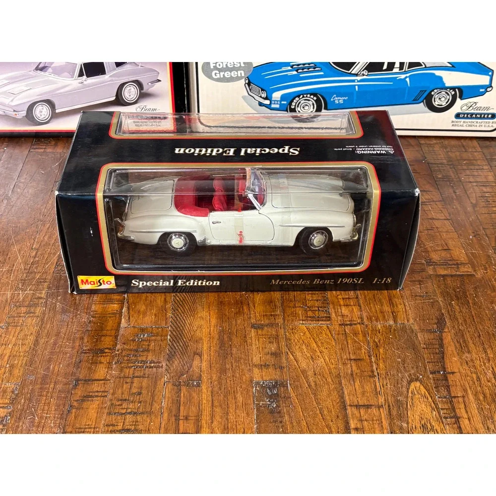 Maisto 1/18 Mercedes Benz 190 SL 1955 Vintage Collector Car Special Edition New